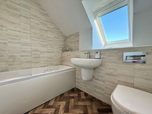 Photo 26- click for photo gallery